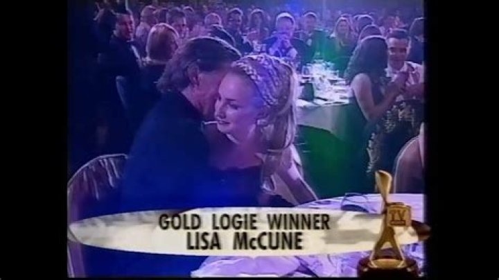 Did lisa mccune won a gold logie?