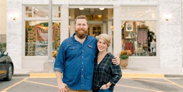 Do ben and erin napier have a store?