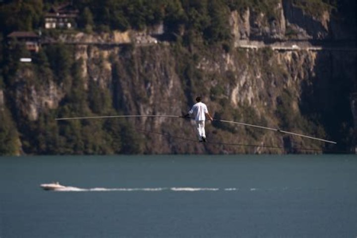 Has anyone died tightrope walking?