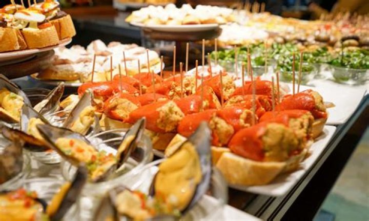 Is tapas free to read?