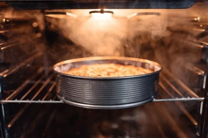 Should ovens get hot on the outside?