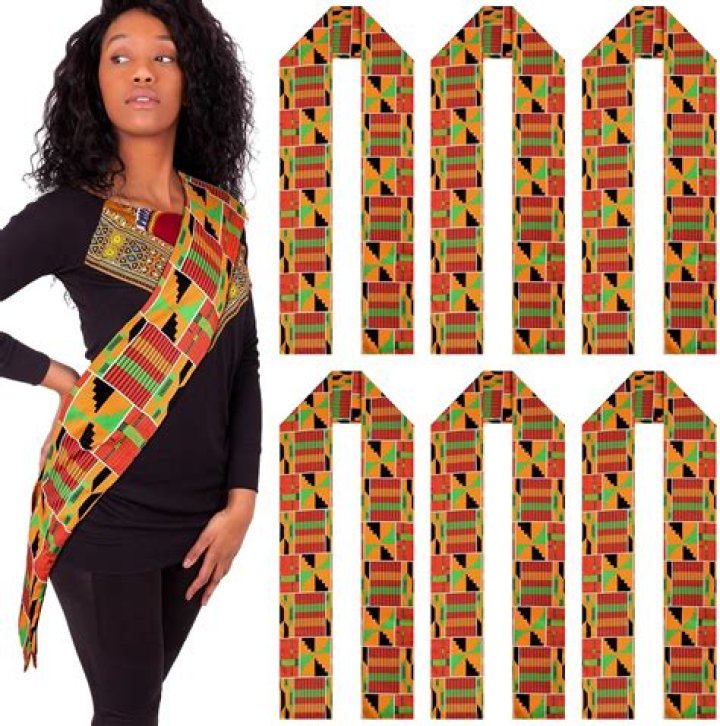 Whats a kente scarf?